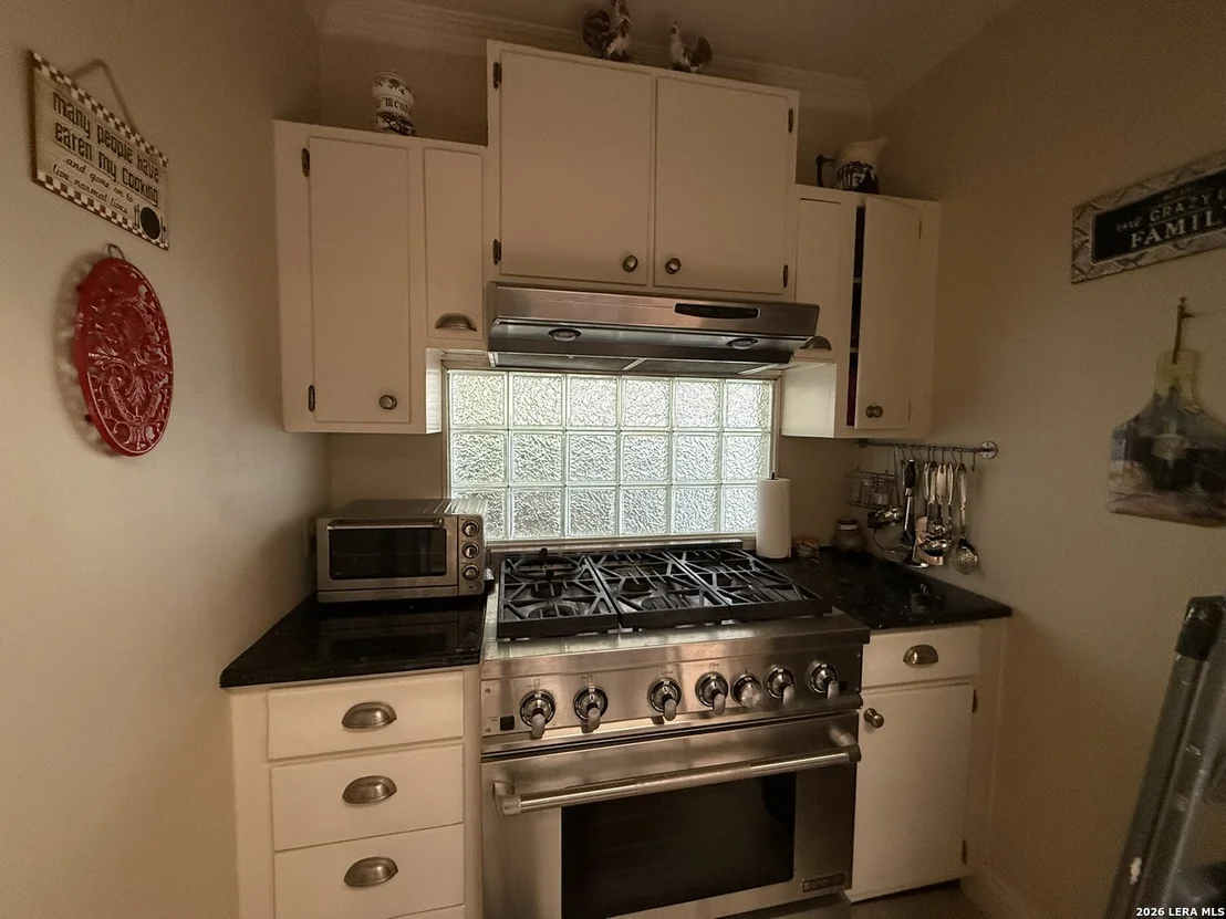 Photo of 100 Hazel Ave