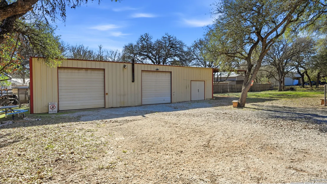 Photo of 1248 Edwards
