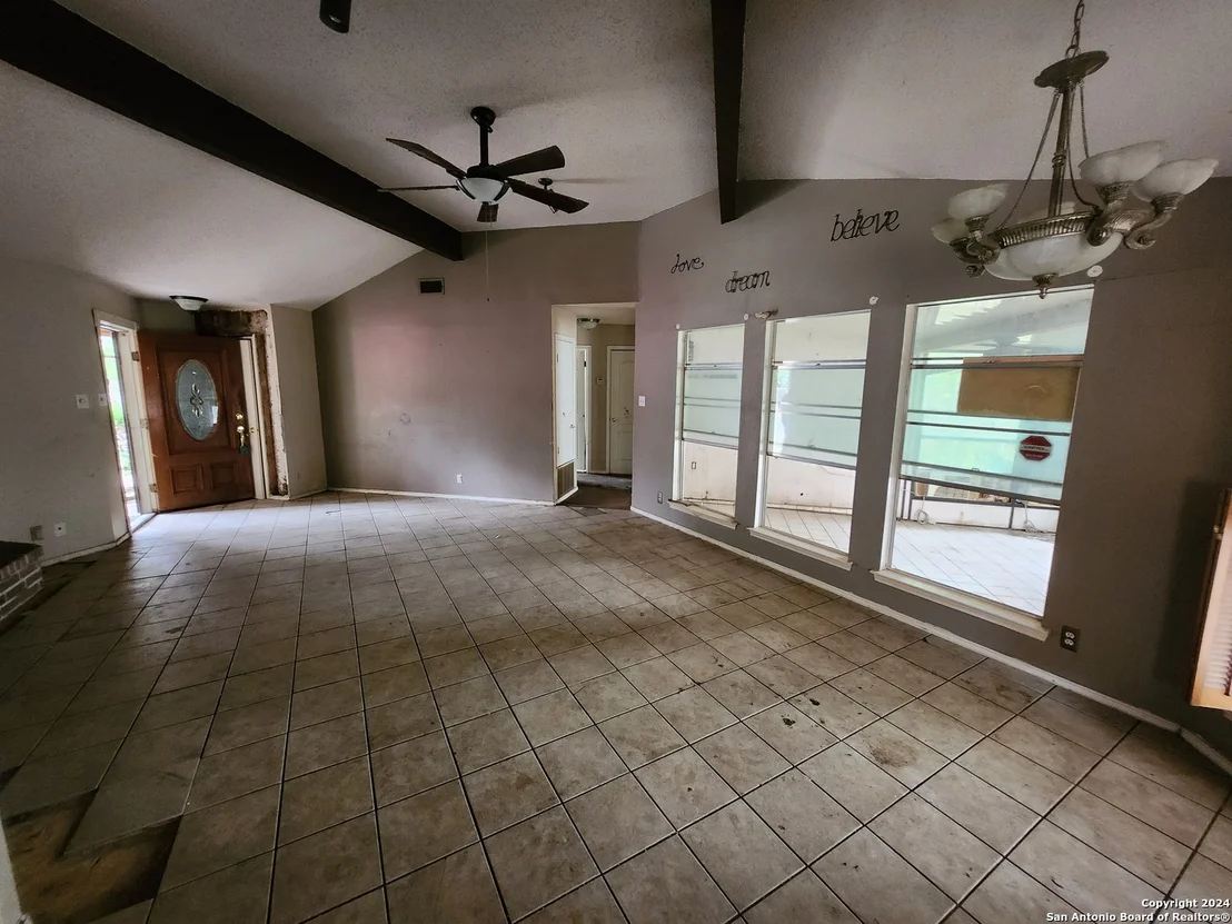 Photo of 11007 FOREST CROWN