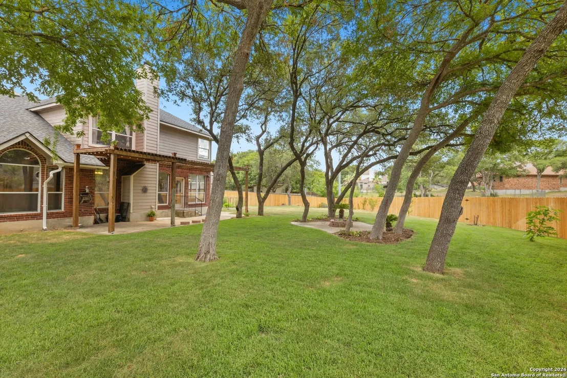 Photo of 14018 POSSUM TREE RD