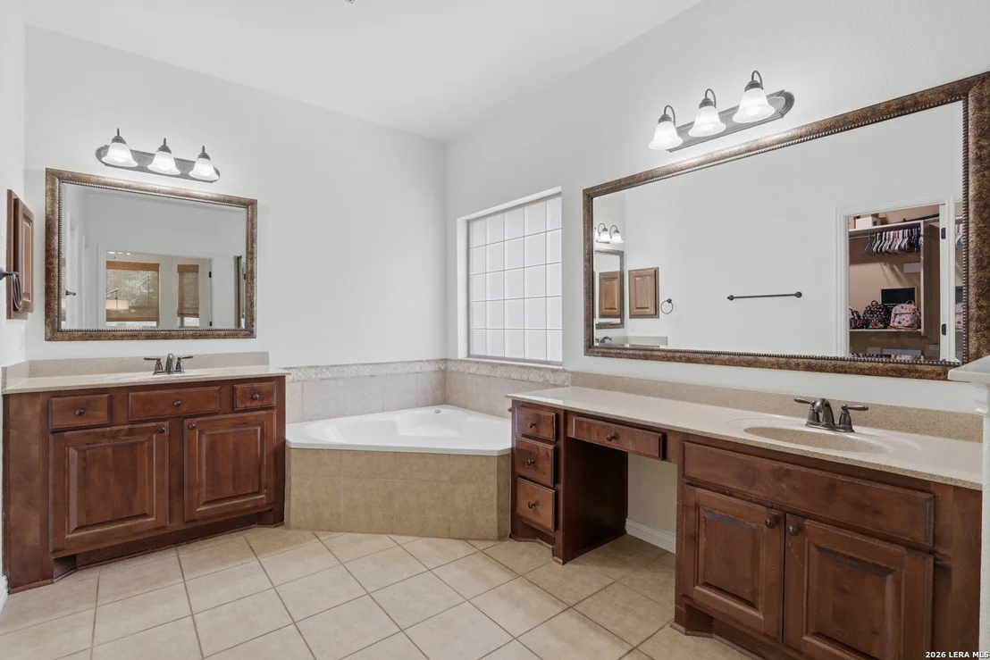 Photo of 12907 Gordons Haven