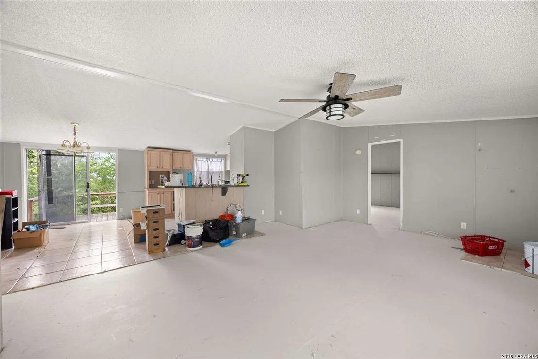 Photo of 313 N WALNUT WAY