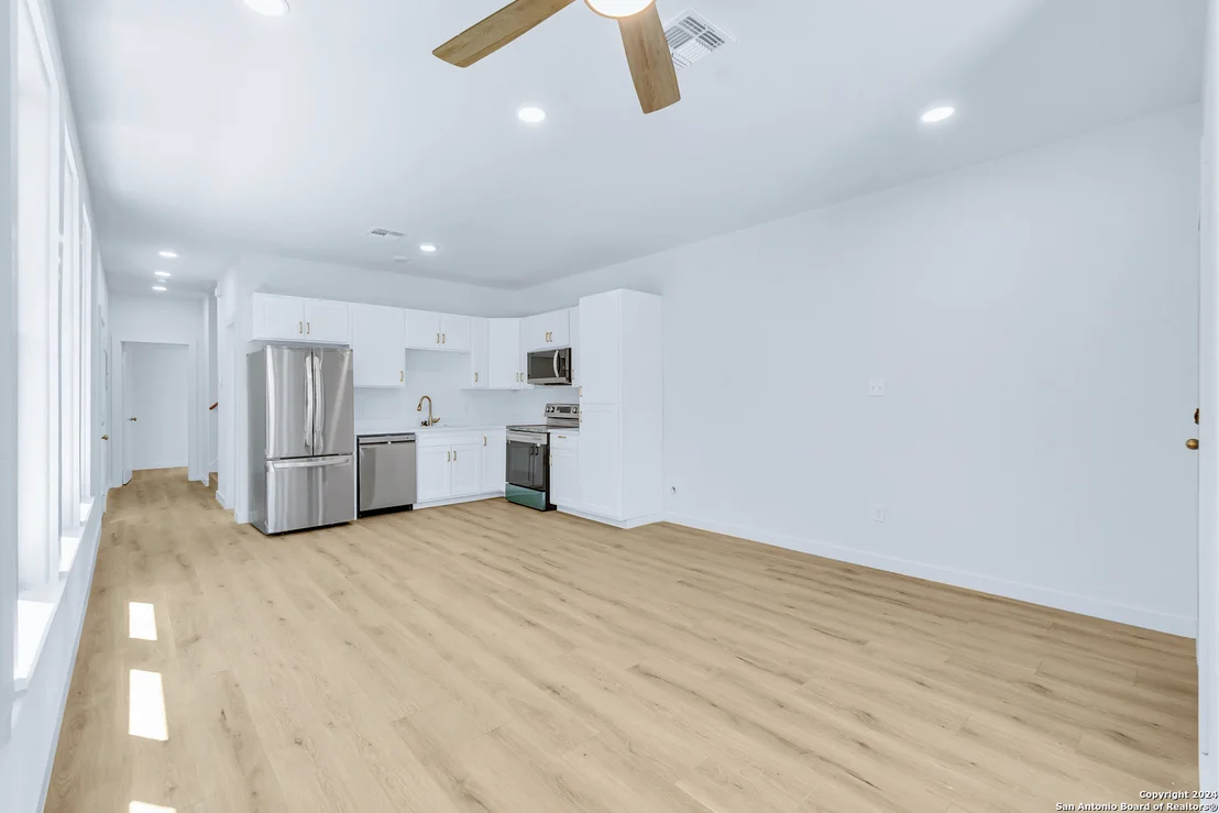Photo of 1010 Denver Blvd