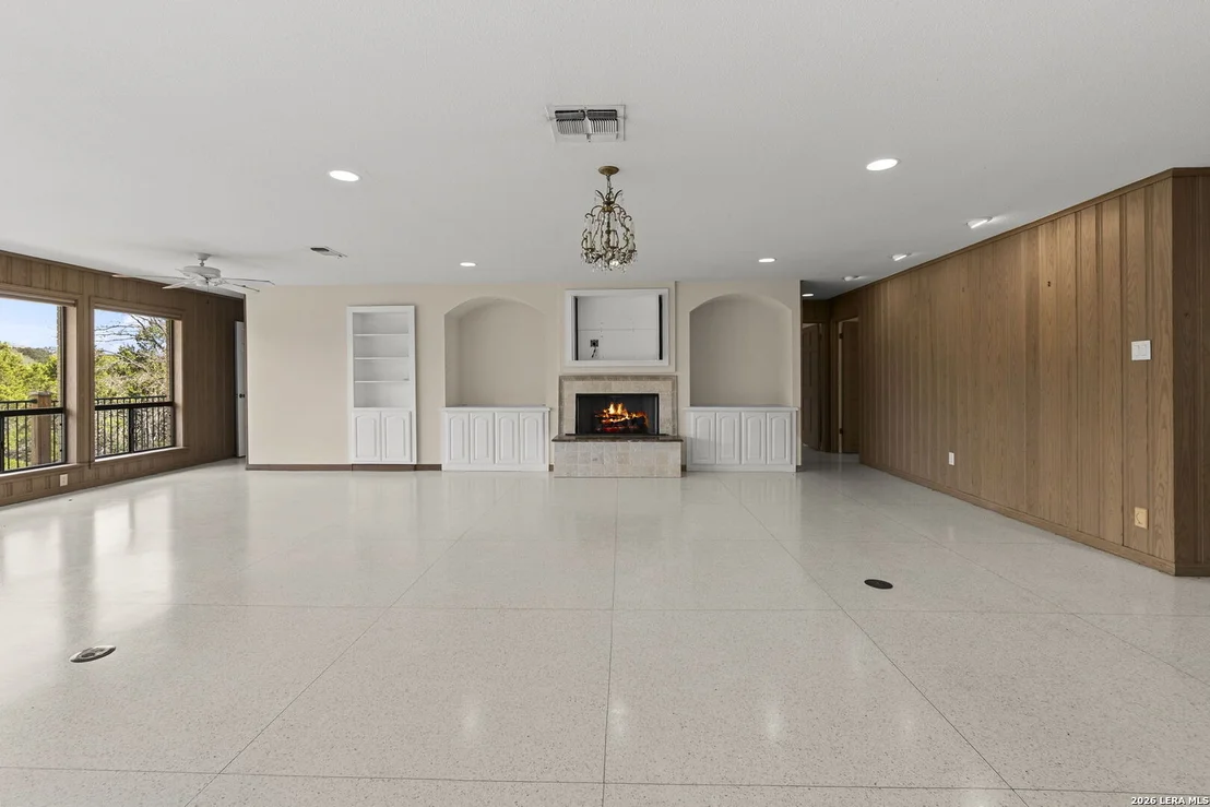 Photo of 85 Mission