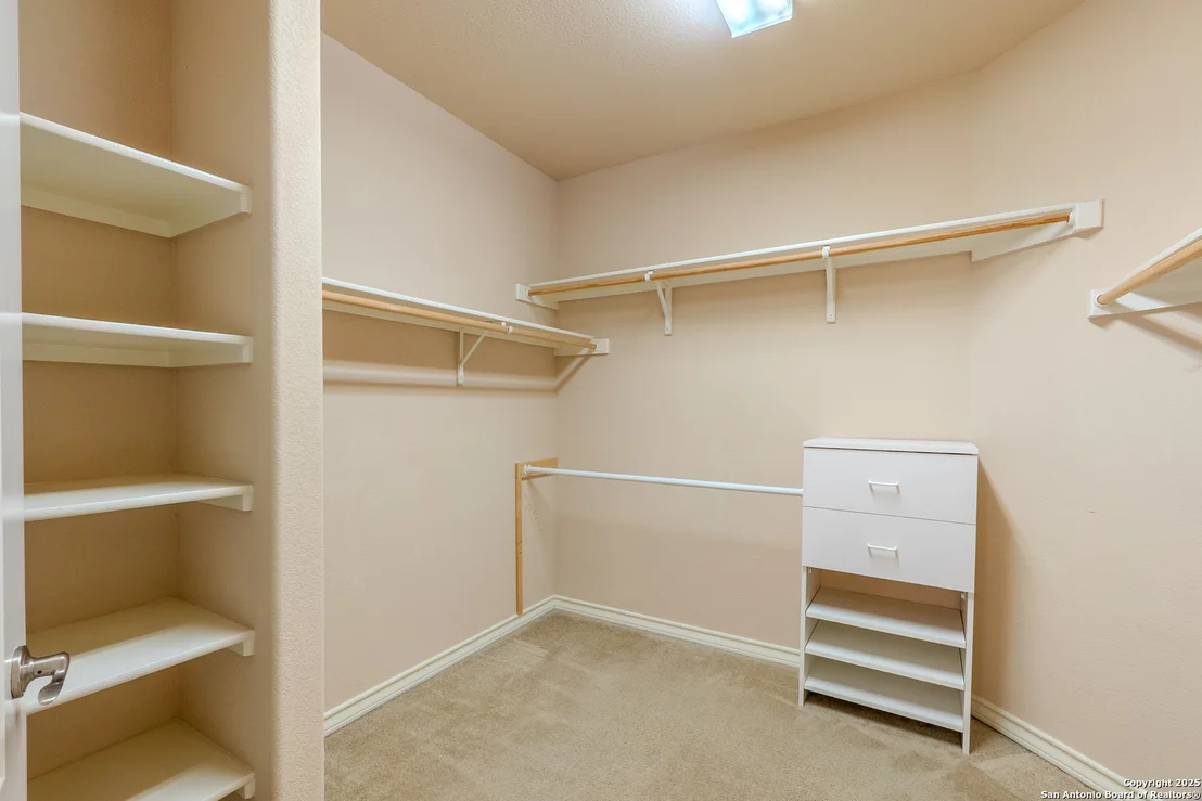 Photo of 3703 Oaklyn