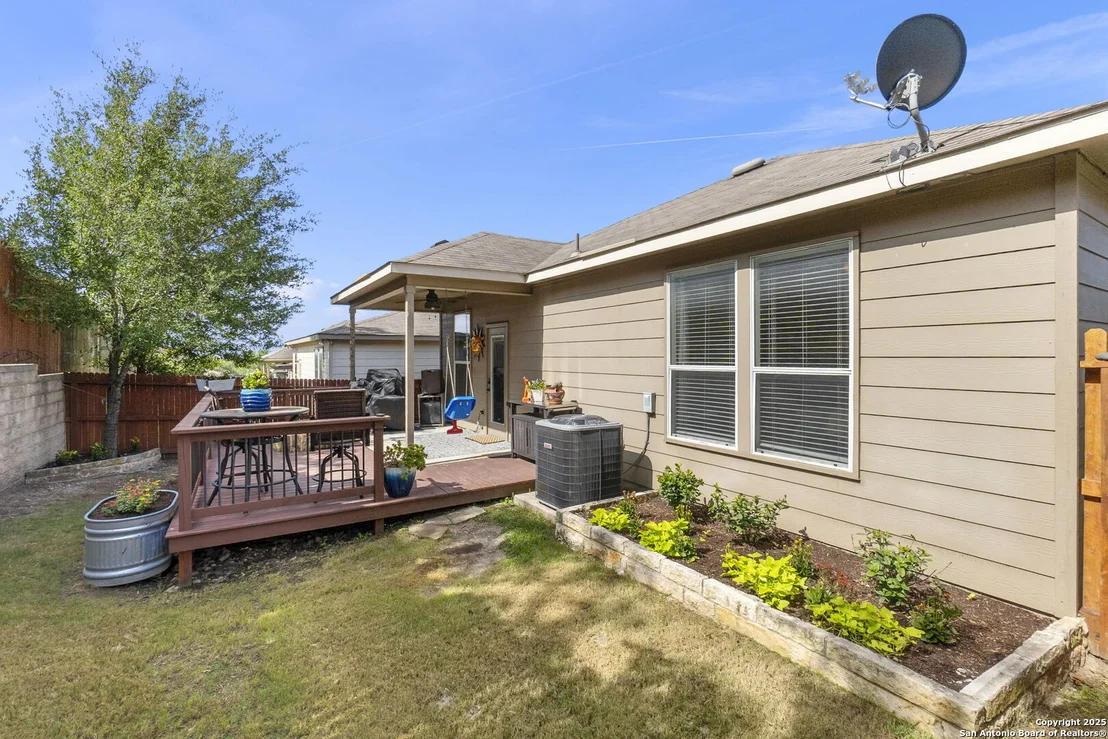 Photo of 27320 Paraiso Manor