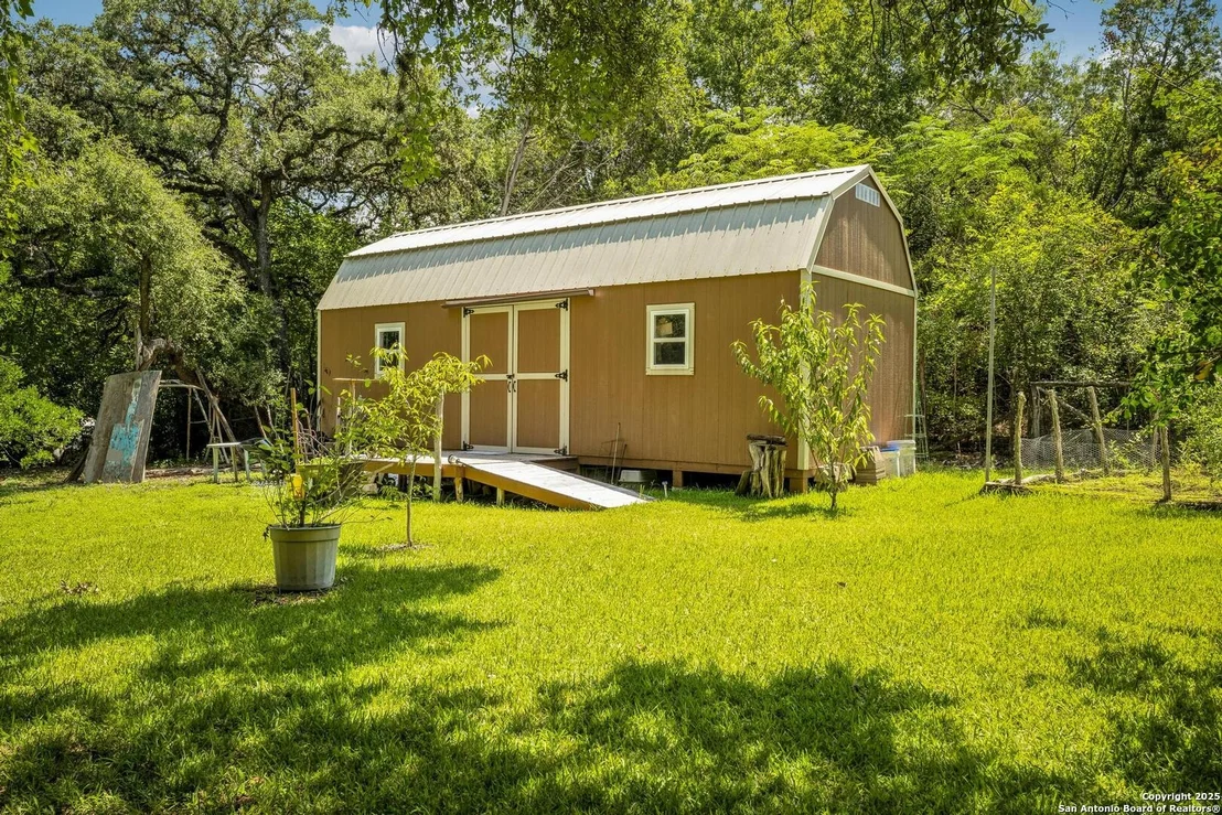 Photo of 10855 Jericho Rd