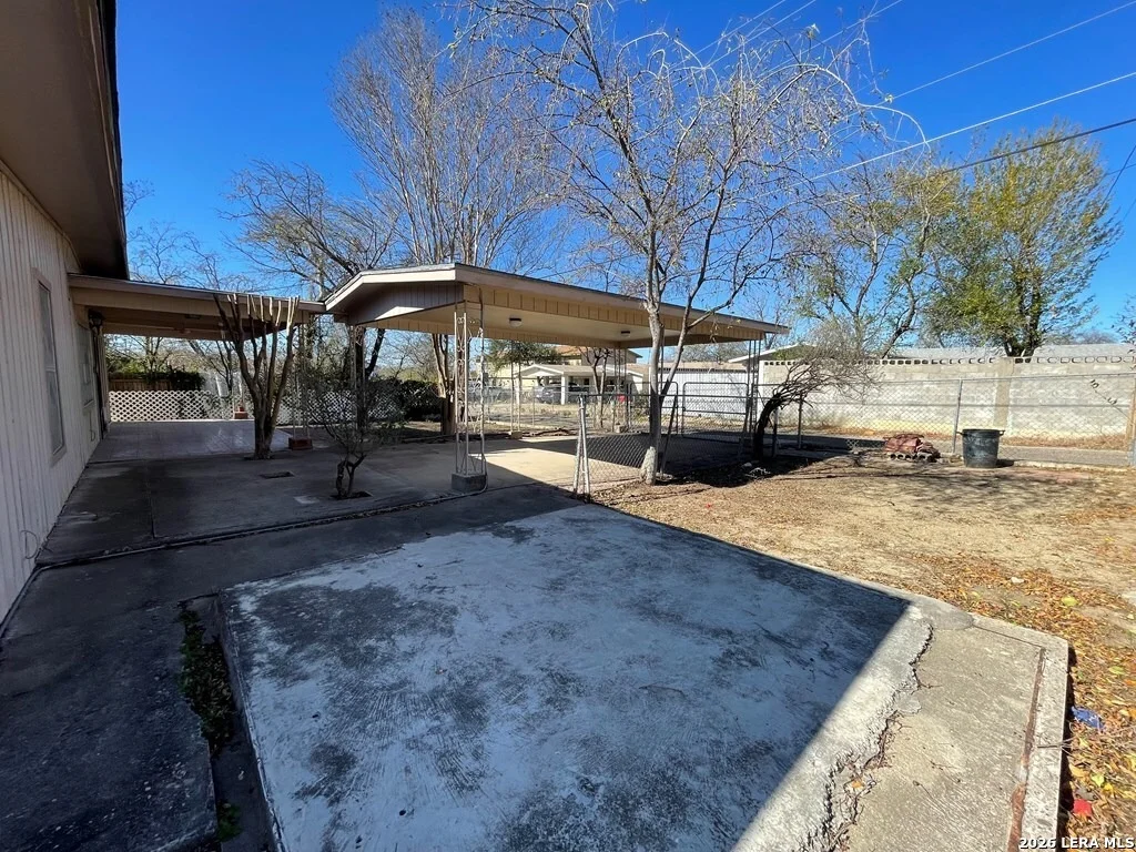 Photo of 2313 Lorilee Dr