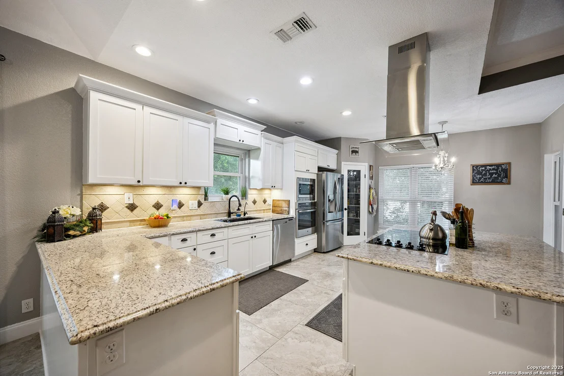 Photo of 2273 Normandy Grace