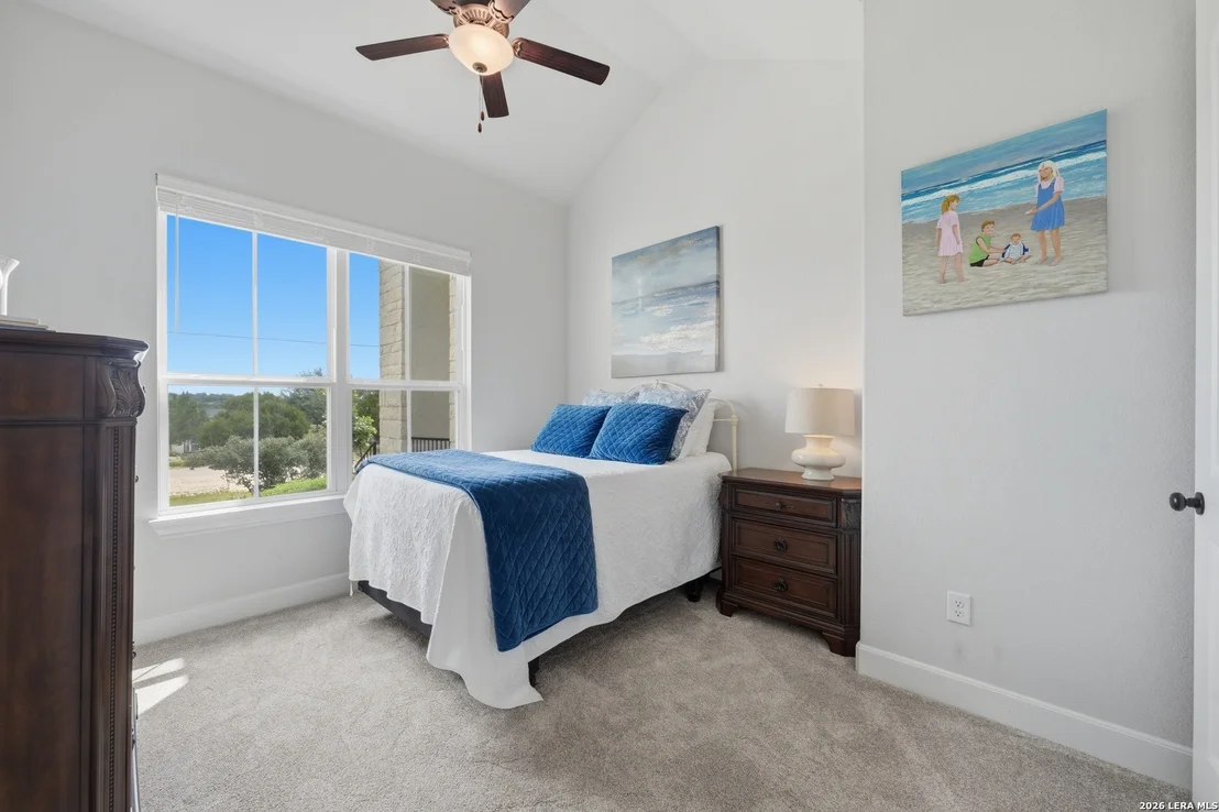 Photo of 212 HIGH POINT CIR
