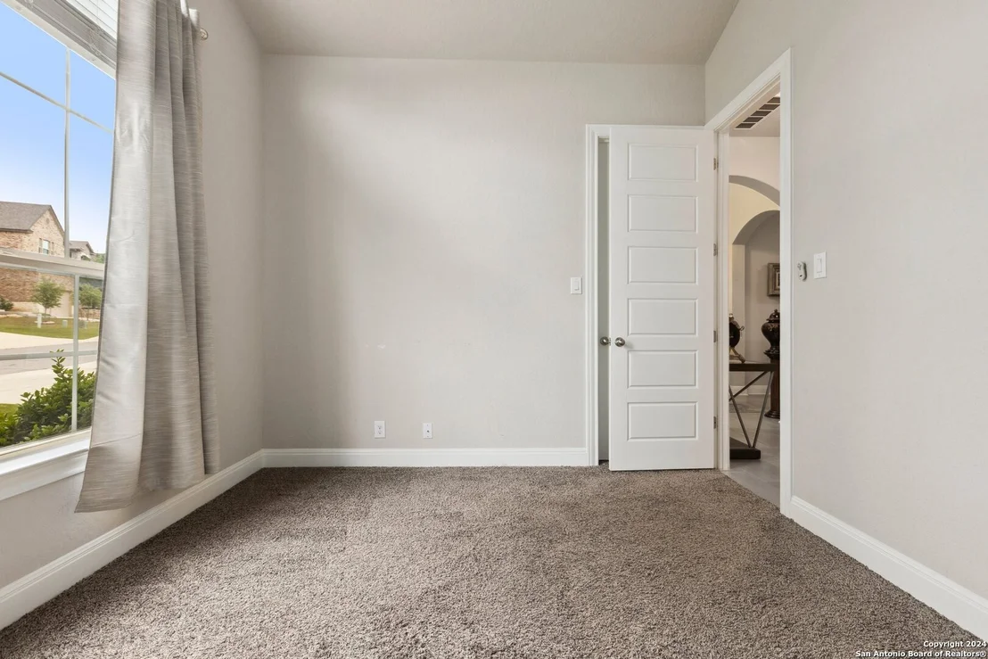 Photo of 27437 Camellia Trce