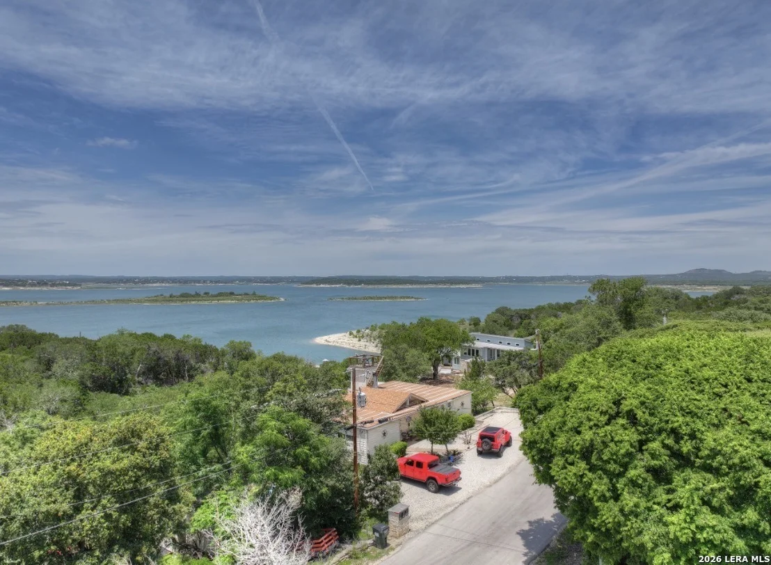 Photo of 562 Cindy Dr.