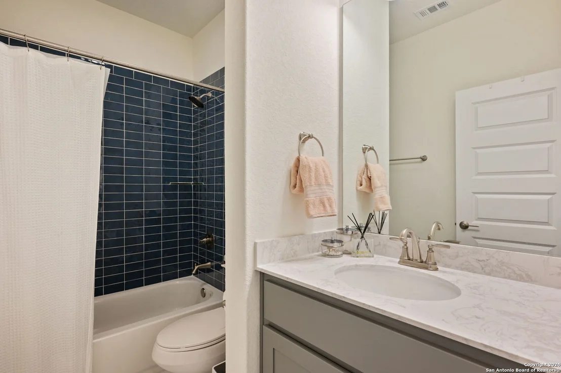 Photo of 9036 Raven Pointe