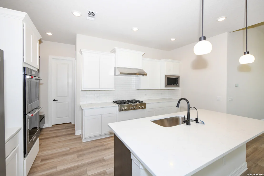 Photo of 972 Nolte Bend