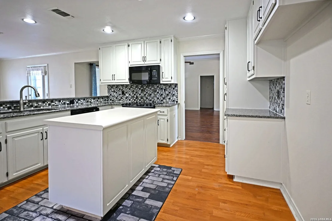 Photo of 125 RED OAK TRL