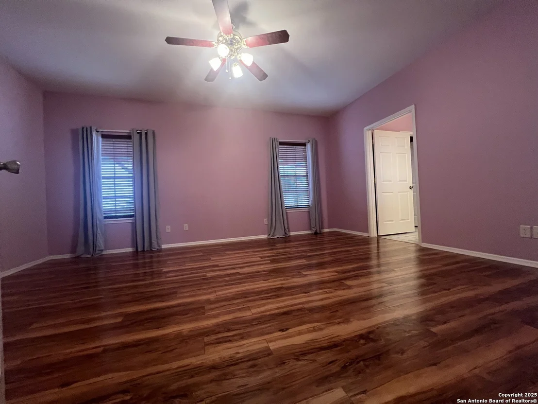 Photo of 677 DEER TRAIL DR