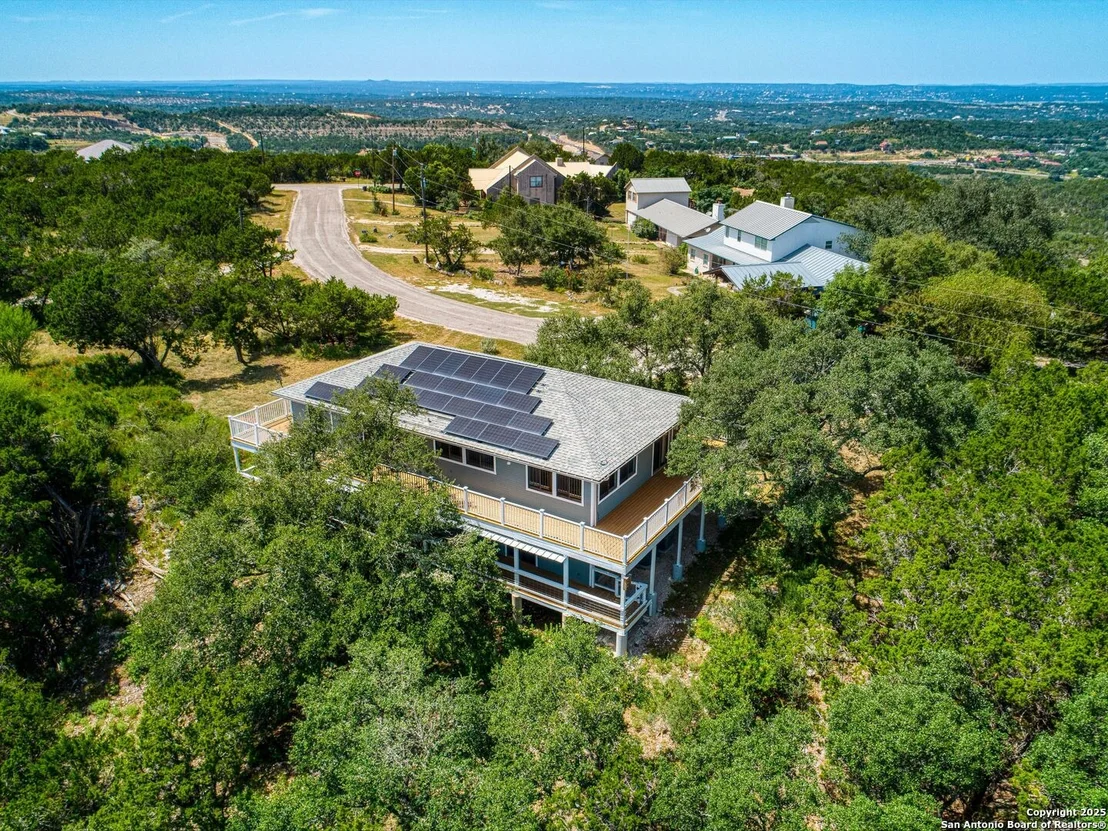 Photo of 200 Cedar Park