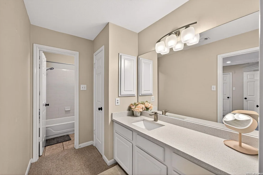 Photo of 2514 Ox Eye