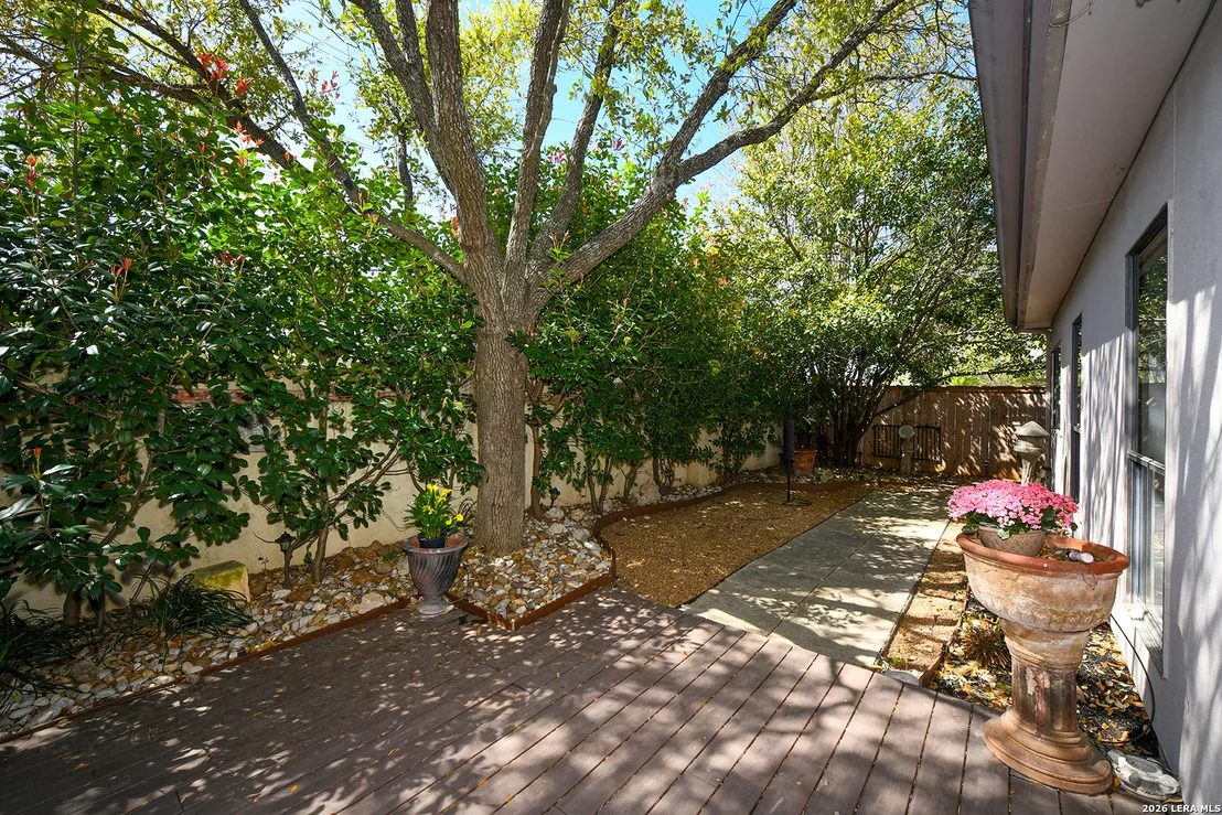 Photo of 714 Sweetbrush