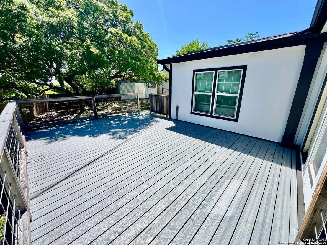 Photo of 147 Silver Creek