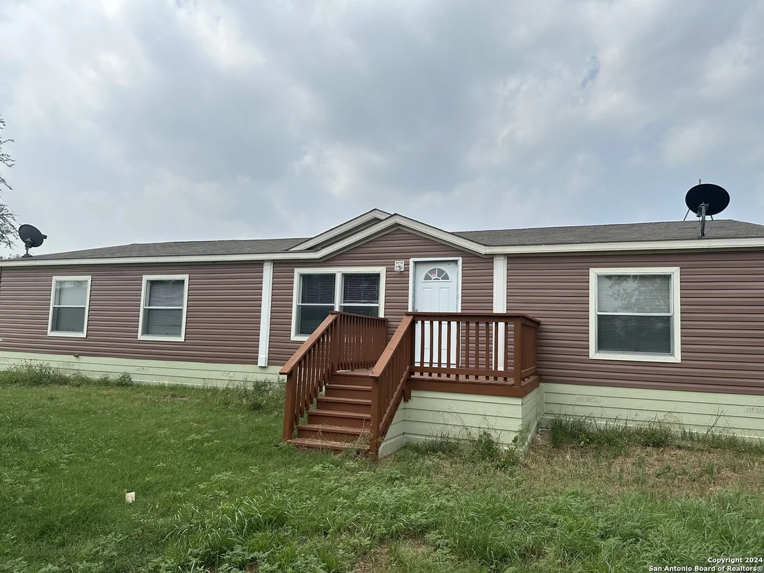 Photo of 107 County Road 2670