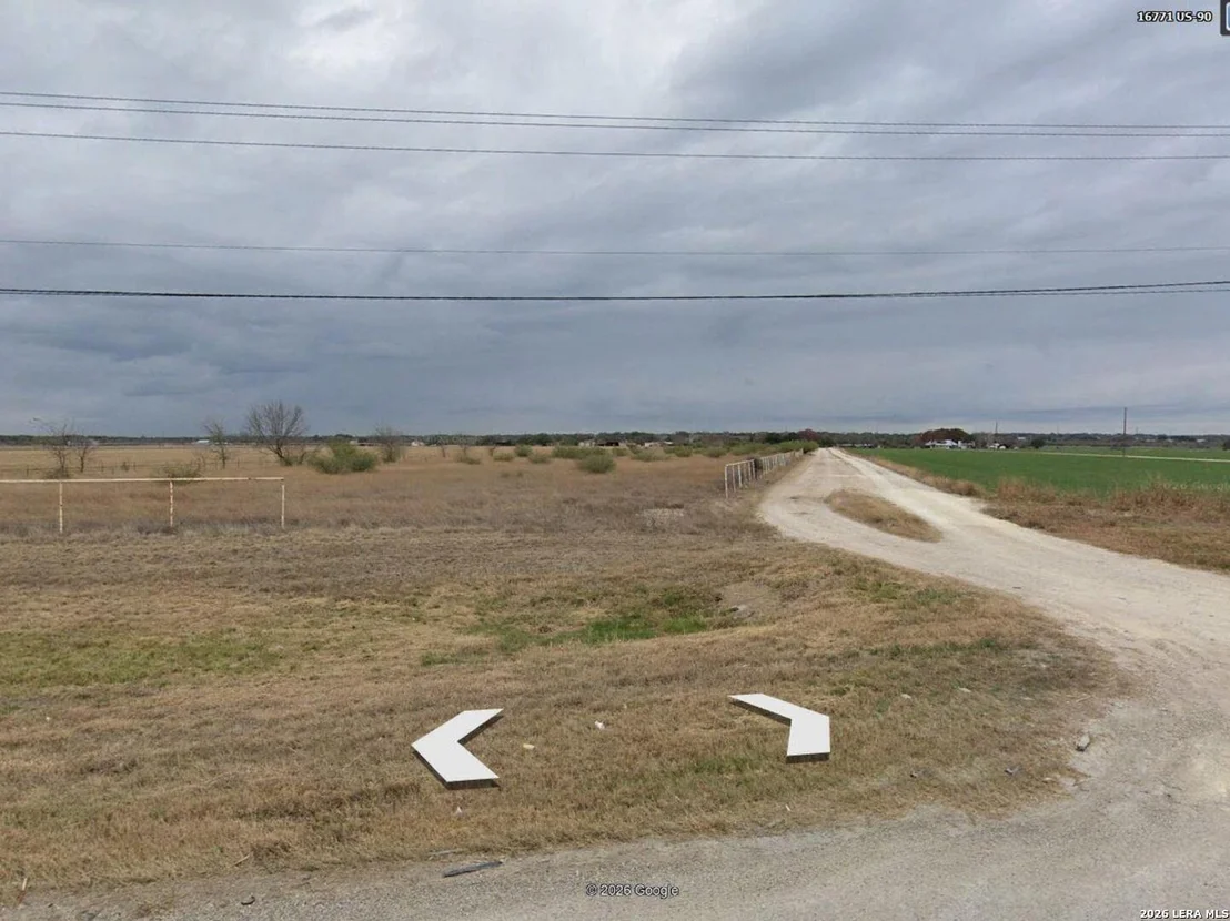 Photo of 2541 US HIGHWAY 90 E