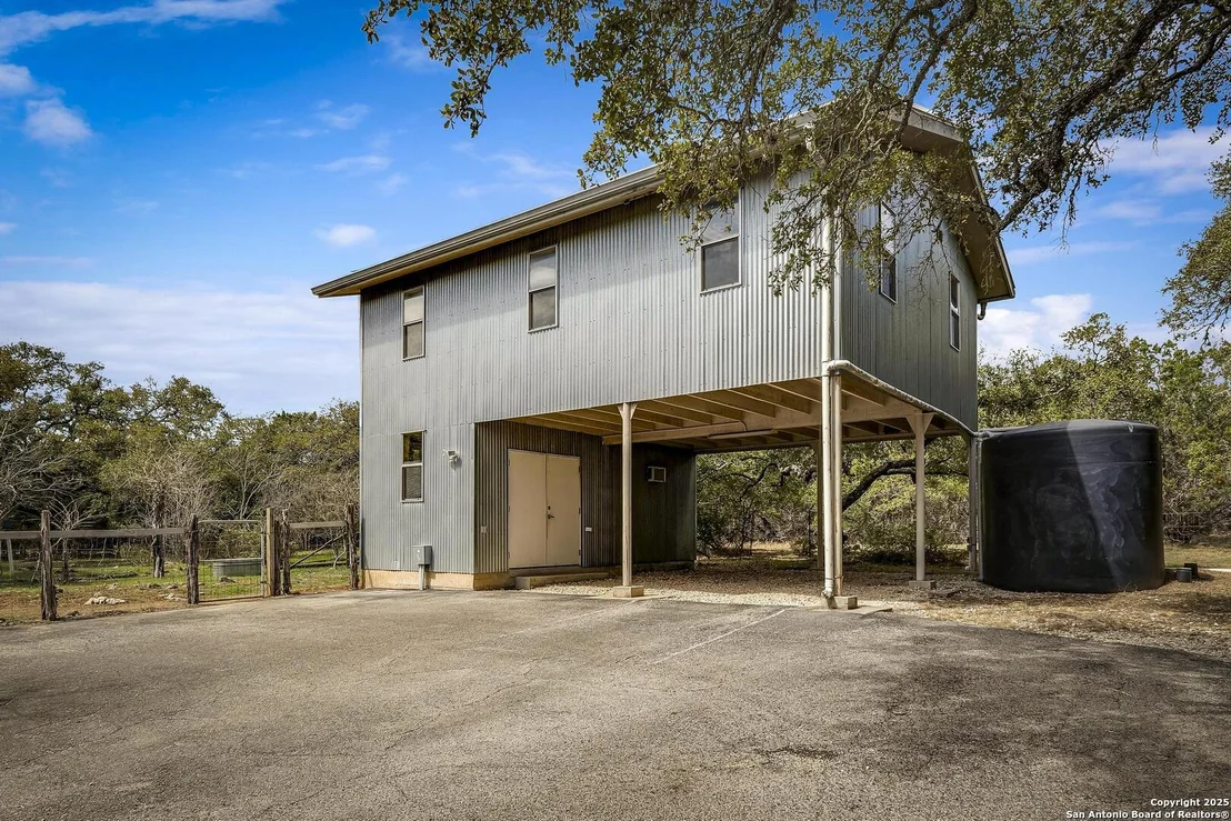Photo of 30545 Bridlegate Drive