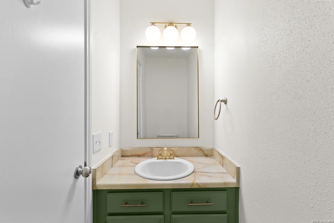 Photo of 13638 PRINCES KNLS