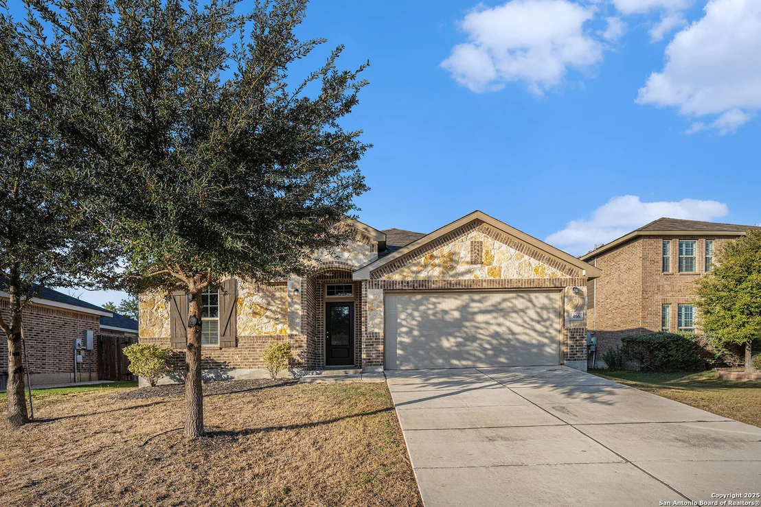 Photo of 466 Meadow Wind