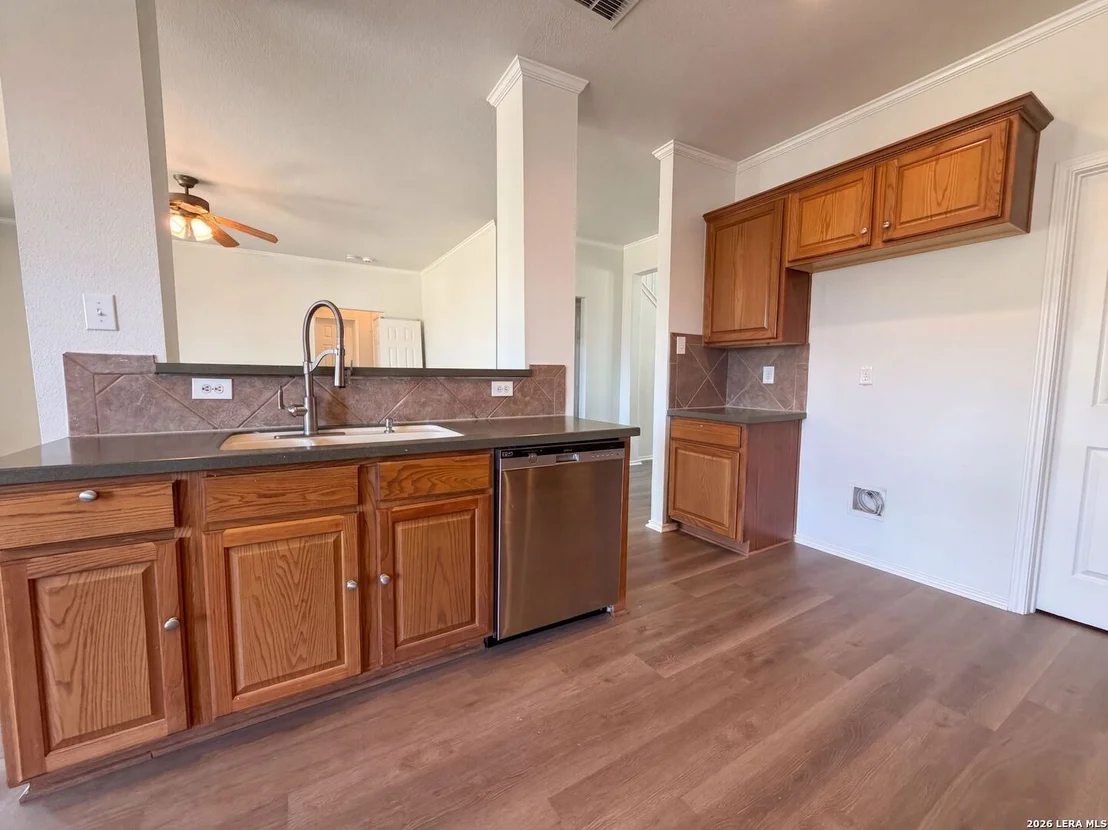 Photo of 129 CARMEL DR