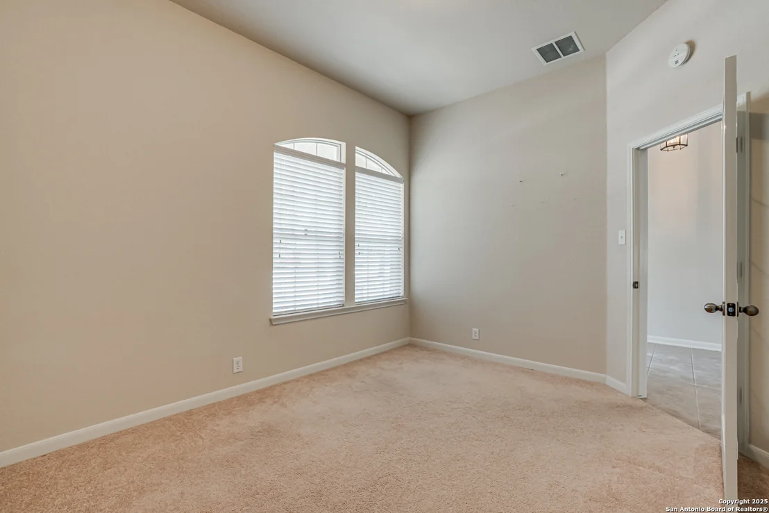 Photo of 3326 Collin Cv