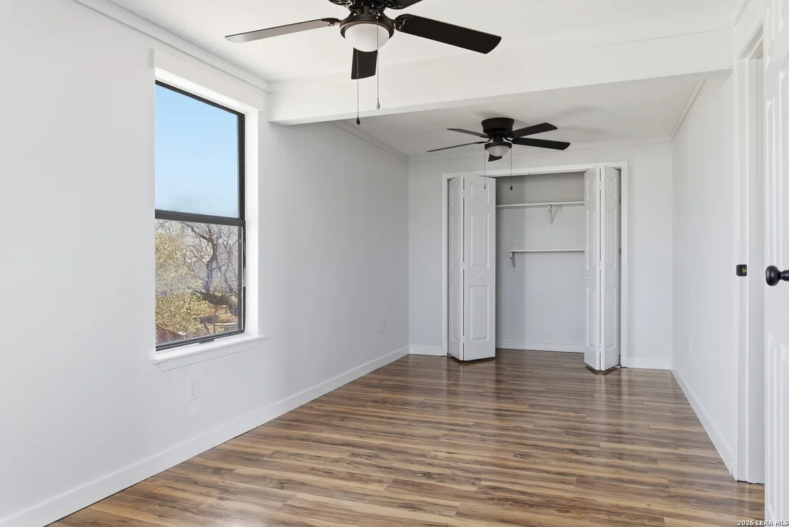 Photo of 910 Cypress