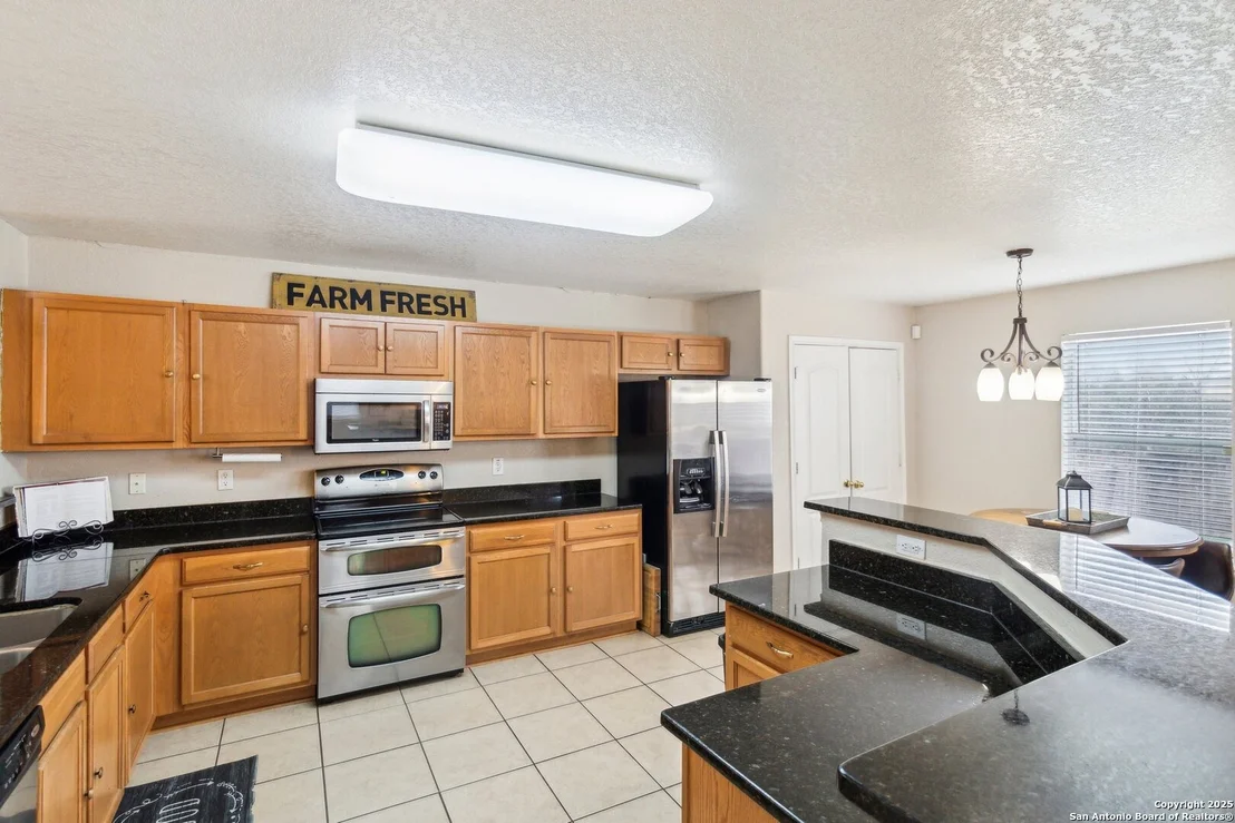 Photo of 141 GATEWOOD FLS