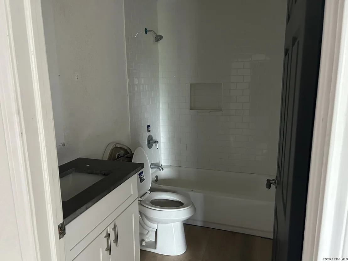Photo of 315 Muegge