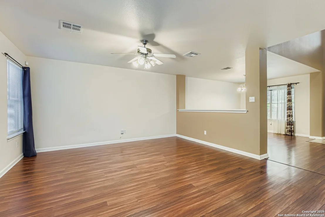 Photo of 228 Hereford