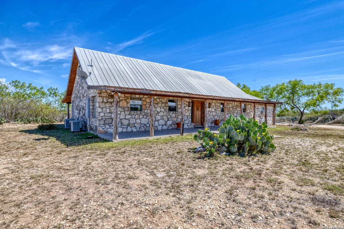Photo of 2292 County Road 400