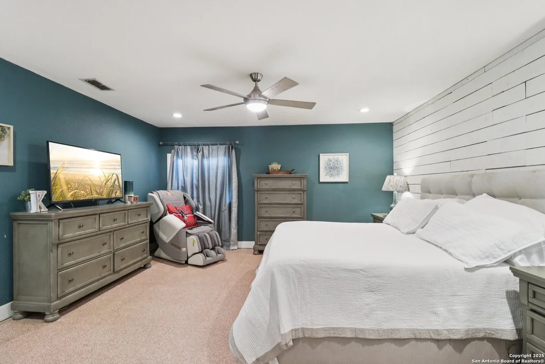 Photo of 503 Mockingbird