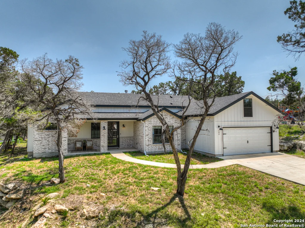 Photo of 384 Eagle Rock