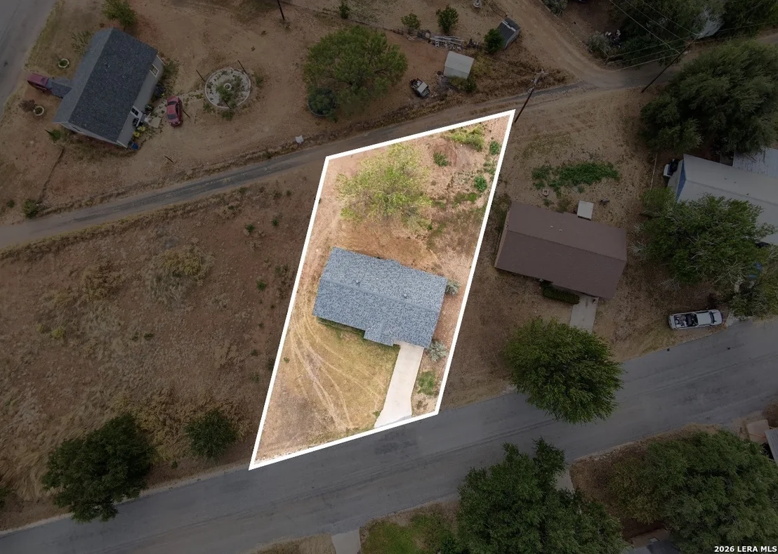 Photo of 2832 County Road 1129