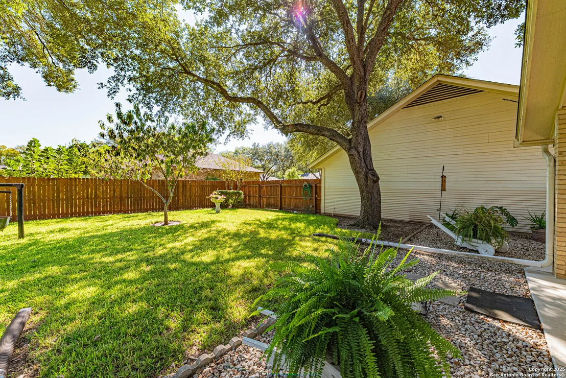 Photo of 729 Heritage Dr