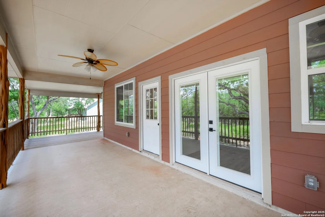 Photo of 423 County Road 2471