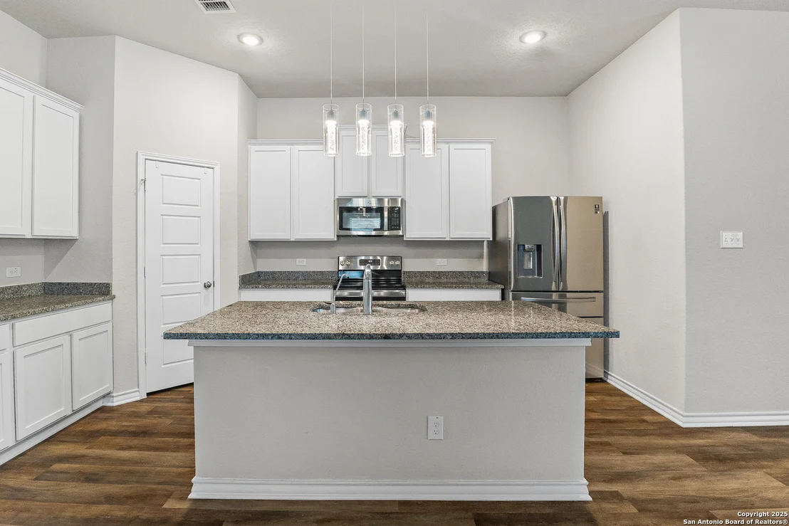 Photo of 6910 Emerald Valley