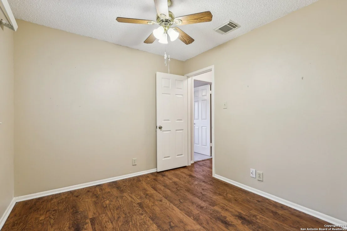 Photo of 9181 RIDGE PATH