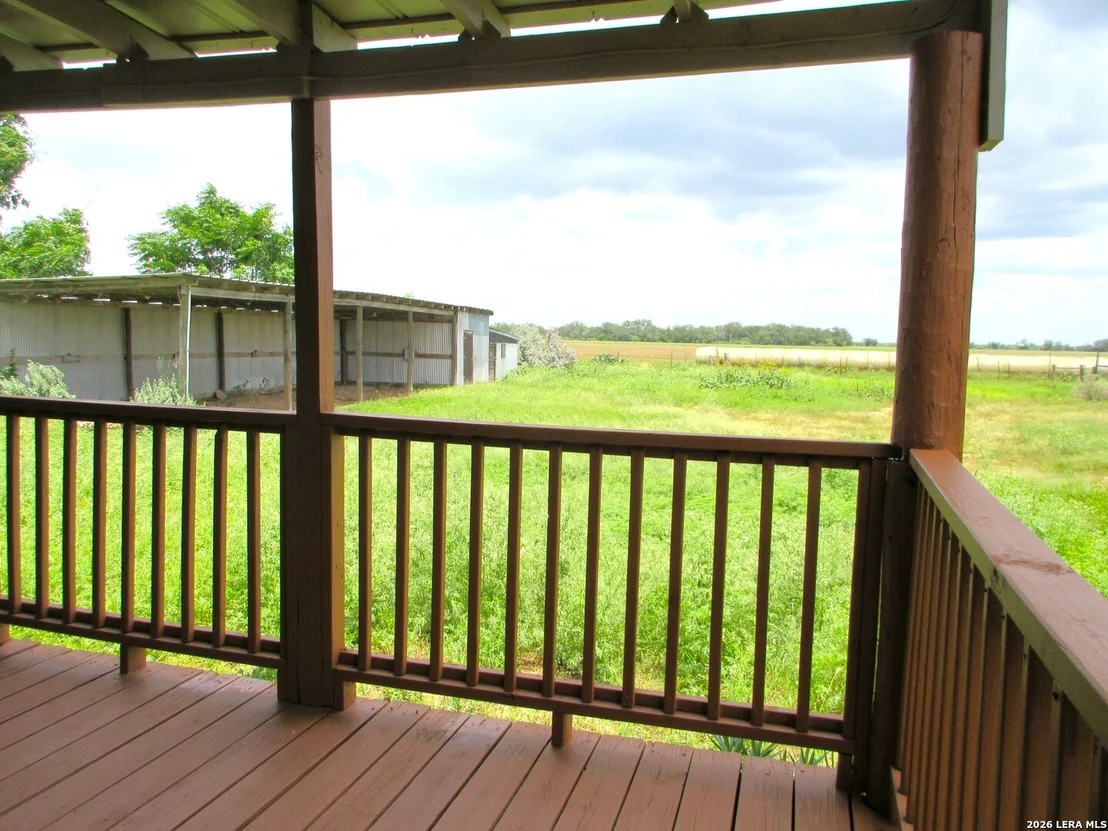 Photo of 380 County Road 422