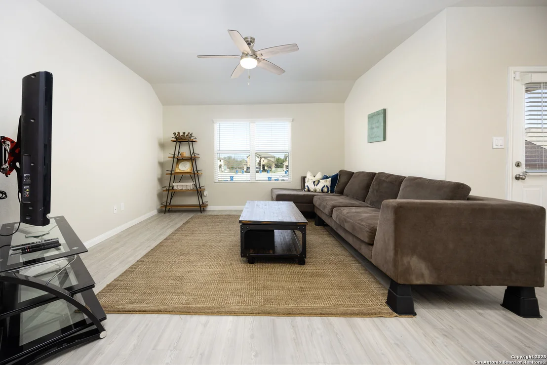 Photo of 6023 Akin Stroll
