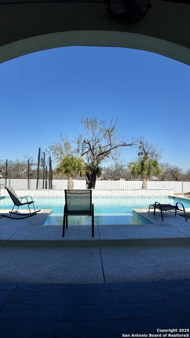 Photo of 903 Gillette Blvd