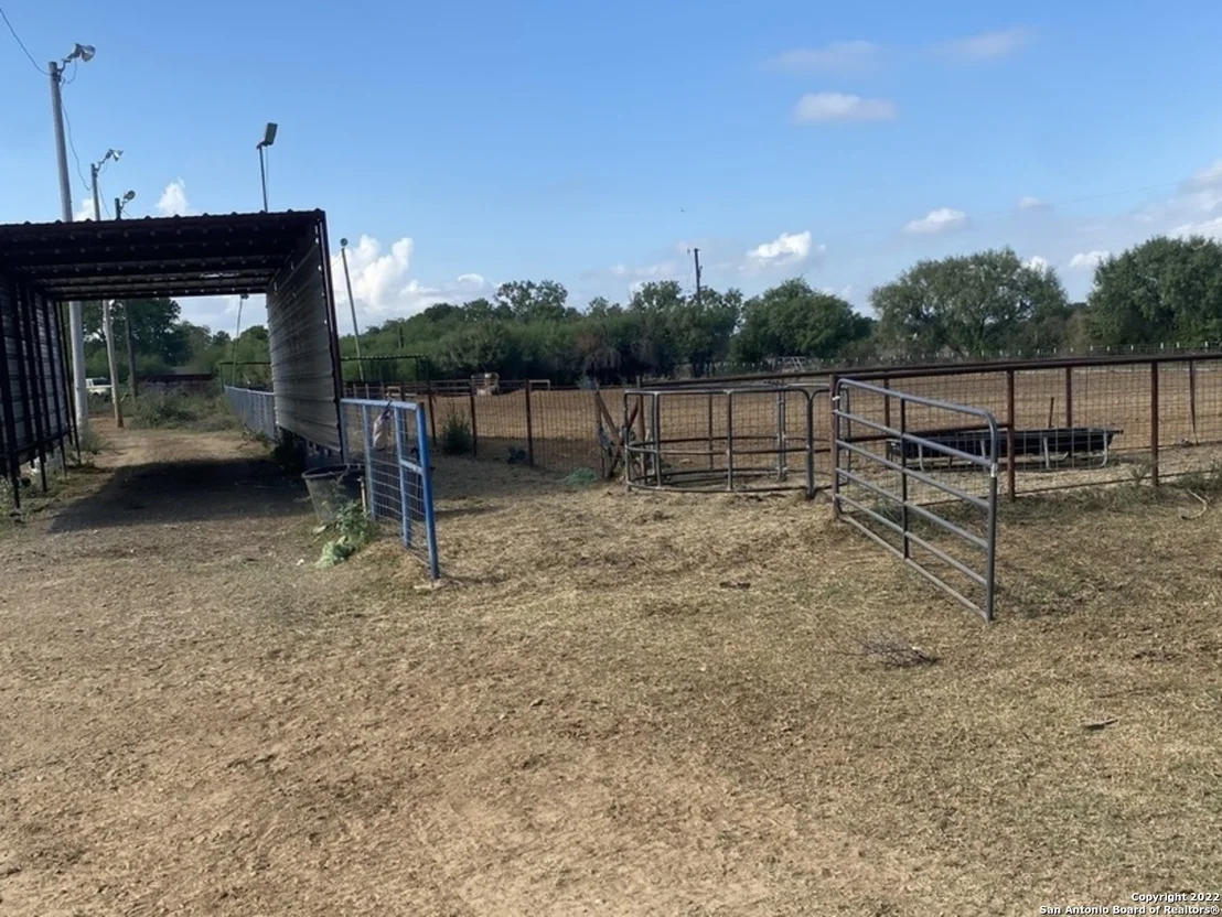 Photo of 8546 Real Rd