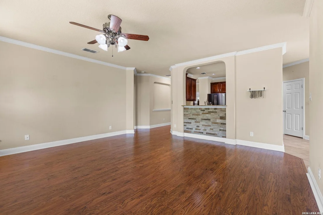 Photo of 6259 OZONA ML