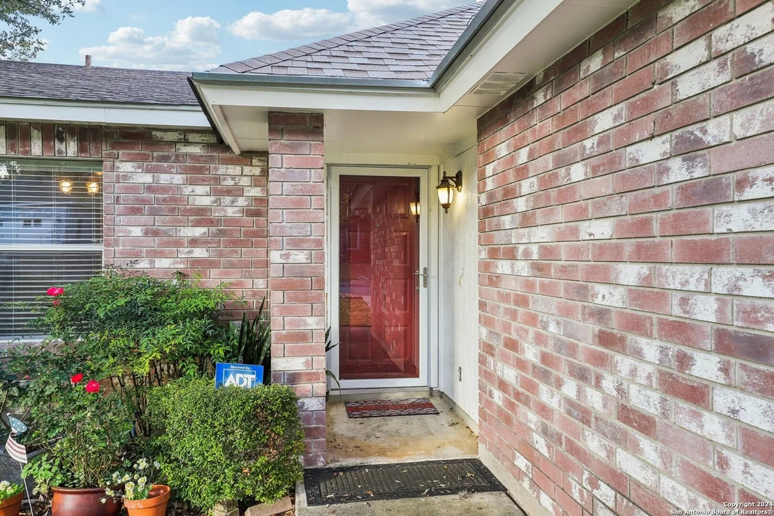 Photo of 9181 RIDGE PATH