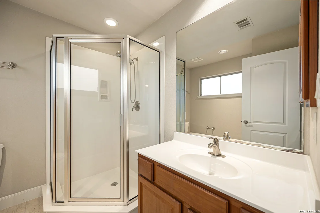 Photo of 217 High Point Cir